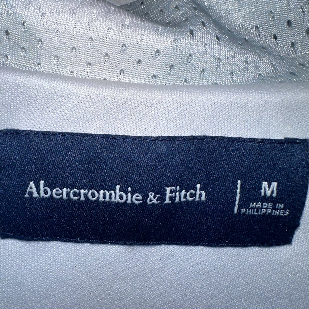 Abercrombie & Fitch Camp Collar Mesh Button-Up Shirt - Size Medium - Forest - Picture 3 of 3